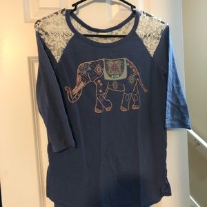 Kohl’s long sleeve shirt